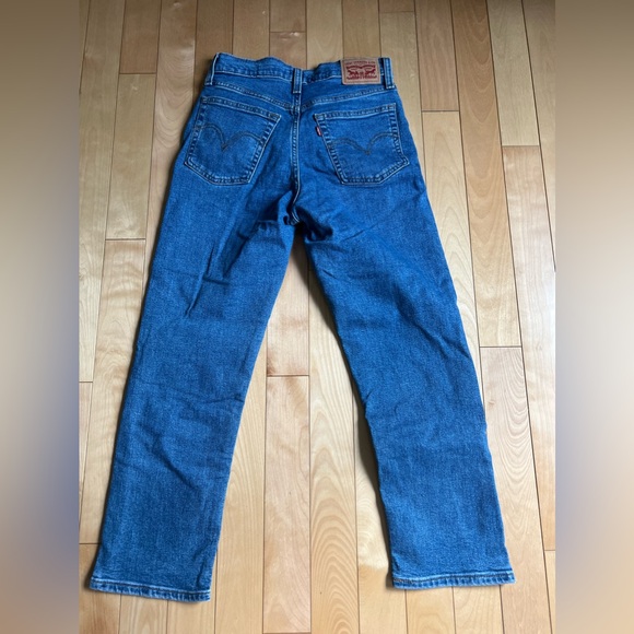 Lévis jeans, size 26 - Picture 2 of 2